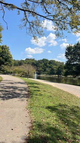 406 Avondale Dr, Nashville, TN 37206