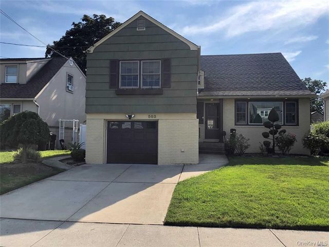 563 Albemarle Place, Cedarhurst, NY 11516
