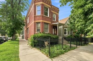 4100 N Kimball Avenue, Chicago, IL 60618