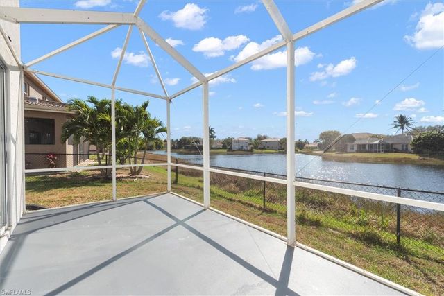 21810 Rainbow Lake CT, Estero, FL 33928