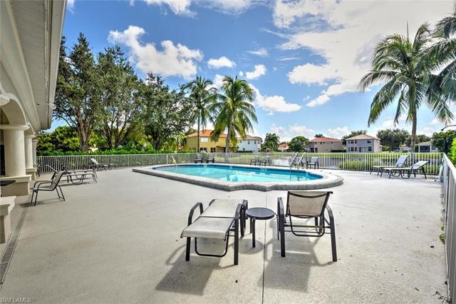 21810 Rainbow Lake CT, Estero, FL 33928