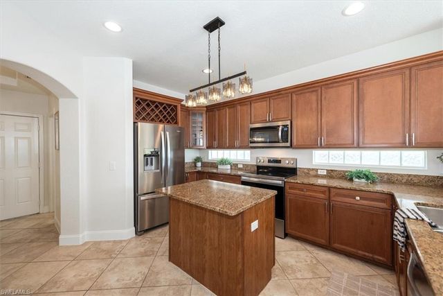 21810 Rainbow Lake CT, Estero, FL 33928