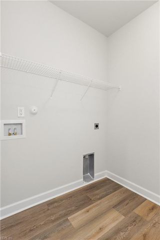 1 Apron DR, Suffolk, VA 23434