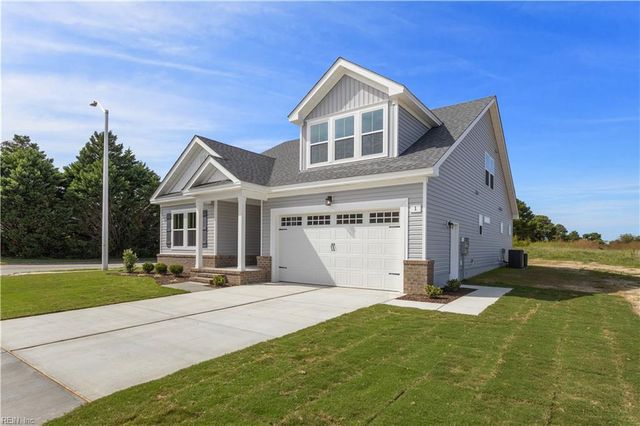 1 Apron DR, Suffolk, VA 23434