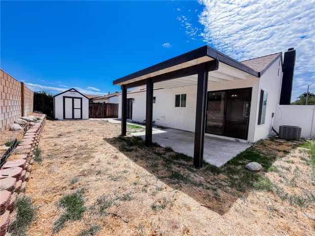2127 Valleywood, Colton, CA 92324