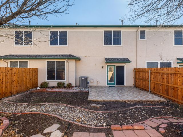 2100 Pipers Field DR 30, Austin, TX 78758