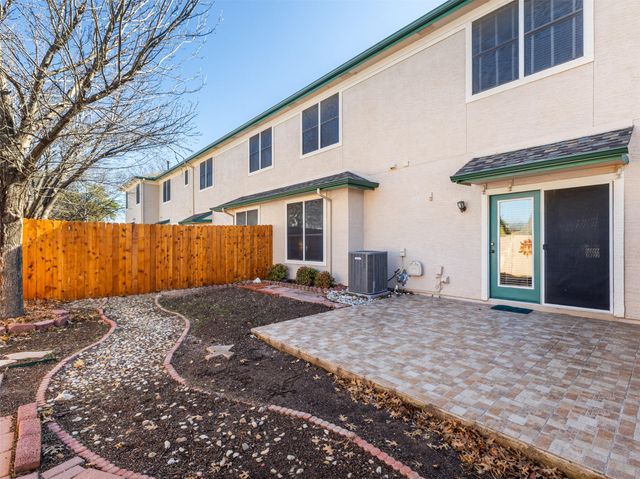 2100 Pipers Field DR 30, Austin, TX 78758