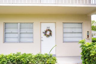 15 Vista Palm Lane 105, Vero Beach, FL 32962