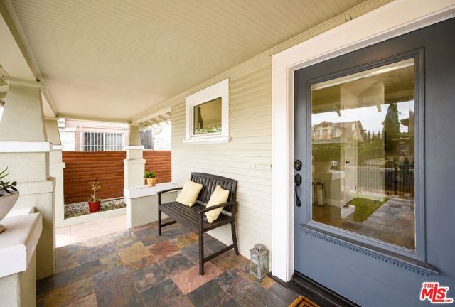 1319 12th Avenue, Los Angeles, CA 90019