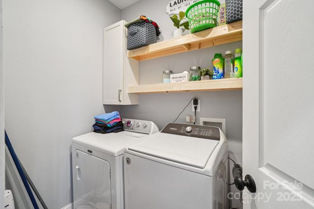 301 Mcginnis Drive, Old Fort, NC 28762