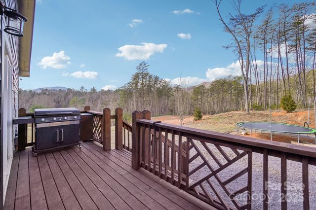 301 Mcginnis Drive, Old Fort, NC 28762