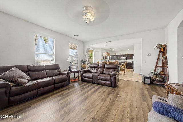2215 E OMEGA Drive, San Tan Valley, AZ 85143
