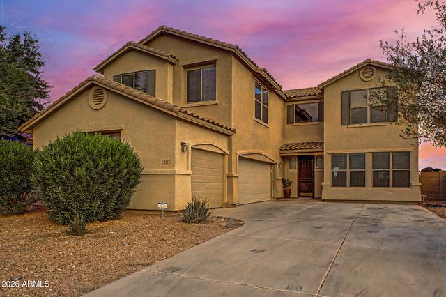 2215 E OMEGA Drive, San Tan Valley, AZ 85143