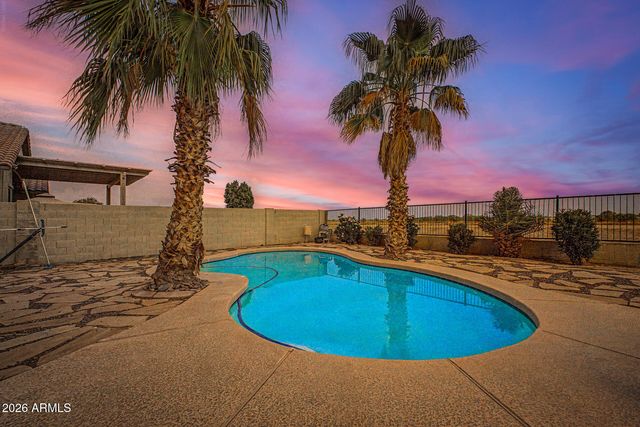 2215 E OMEGA Drive, San Tan Valley, AZ 85143