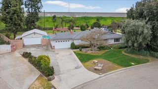 4588 E Holland Avenue, Fresno, CA 93726