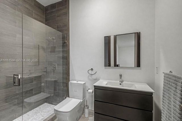 3341 NW 84th Court, Doral, FL 33122