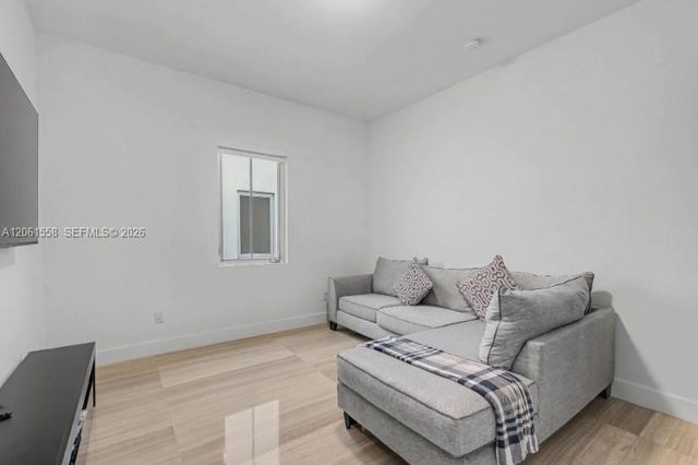 3341 NW 84th Court, Doral, FL 33122