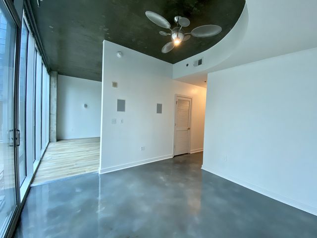 301 Demonbreun St Unit 713, Nashville, TN 37201