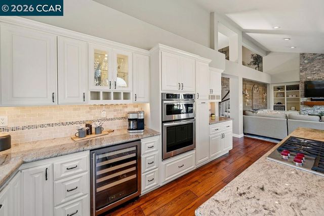 10 Crown Valley Ct, Danville, CA 94506