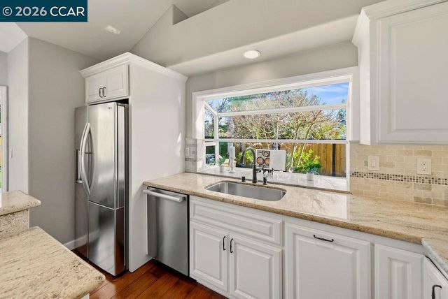 10 Crown Valley Ct, Danville, CA 94506