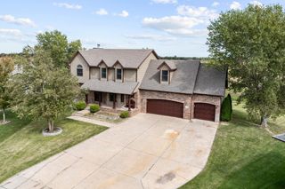 1365 N Lake Edge Cir, Goddard, KS 67052