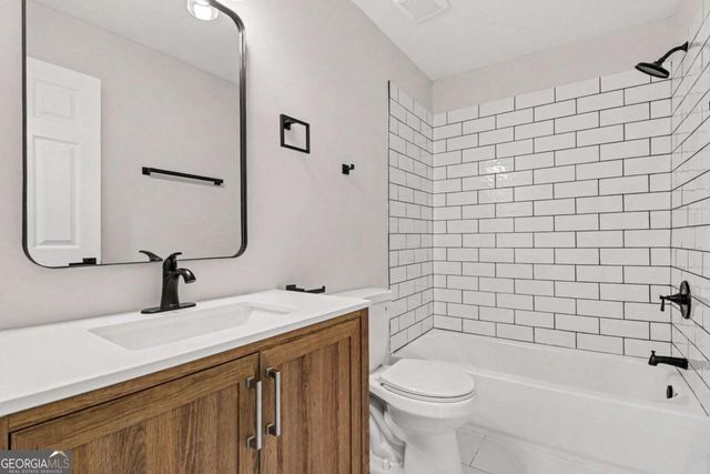 2955 Chadbourne Trail, Alpharetta, GA 30004