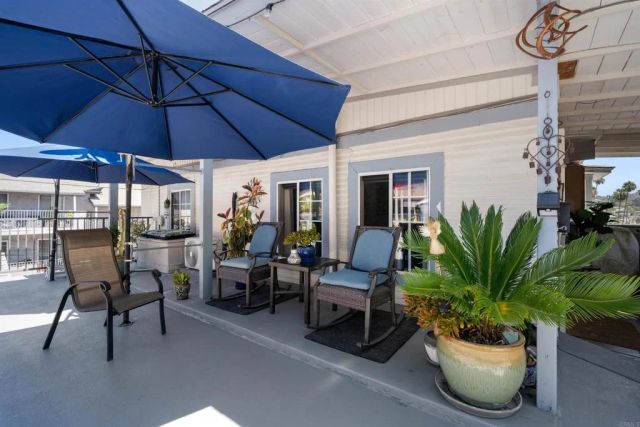 4554 Date Avenue, La Mesa, CA 91941