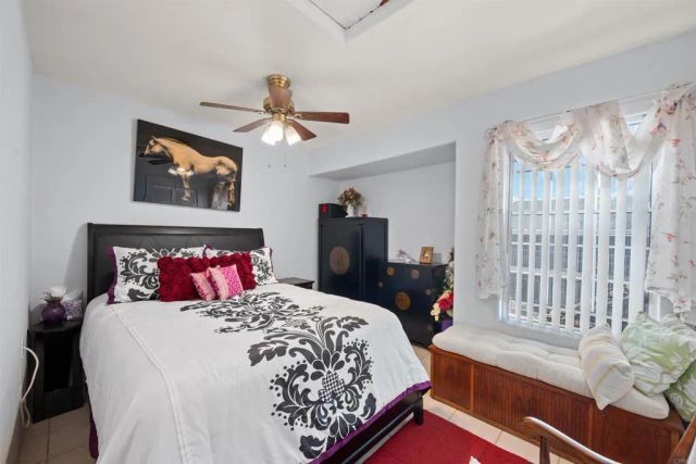 4554 Date Avenue, La Mesa, CA 91941