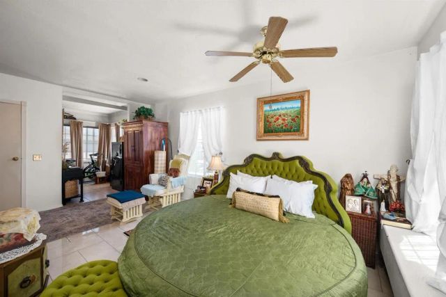 4554 Date Avenue, La Mesa, CA 91941