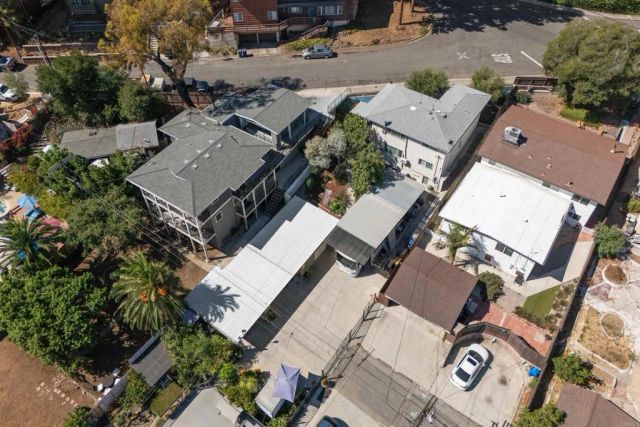 4554 Date Avenue, La Mesa, CA 91941