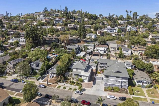 4554 Date Avenue, La Mesa, CA 91941