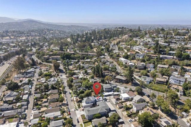 4554 Date Avenue, La Mesa, CA 91941