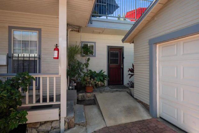 4554 Date Avenue, La Mesa, CA 91941