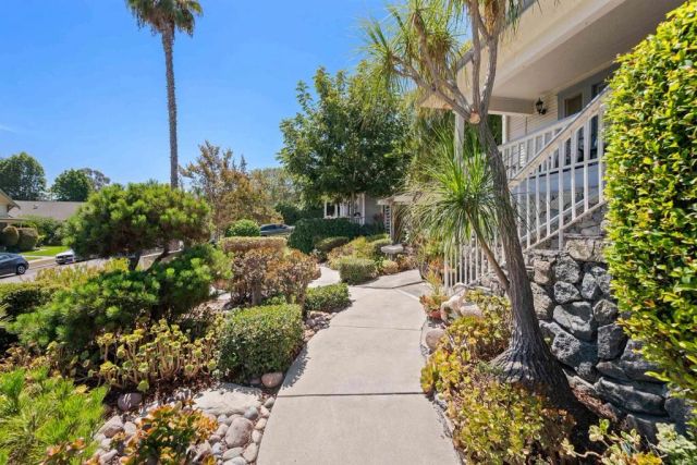 4554 Date Avenue, La Mesa, CA 91941