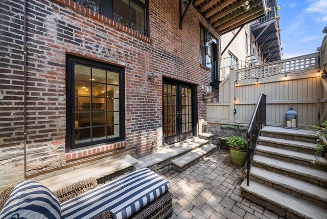 9-11 Worcester Sq 1, Boston, MA 02118