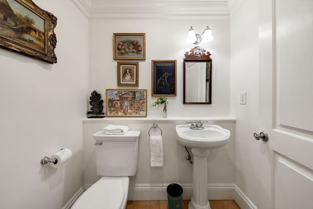 9-11 Worcester Sq 1, Boston, MA 02118