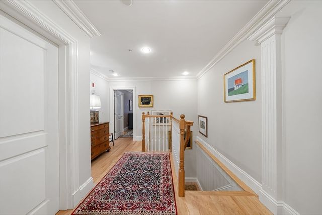 9-11 Worcester Sq 1, Boston, MA 02118