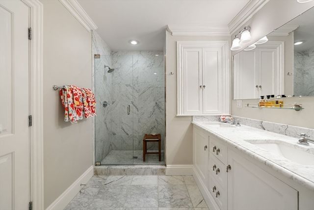 9-11 Worcester Sq 1, Boston, MA 02118