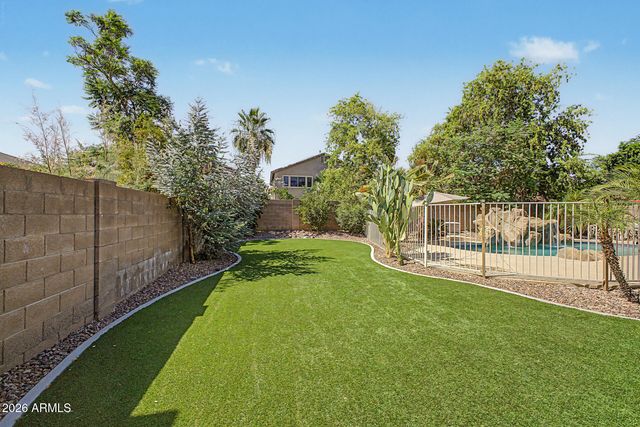 14350 W CHOLLA Street, Surprise, AZ 85379