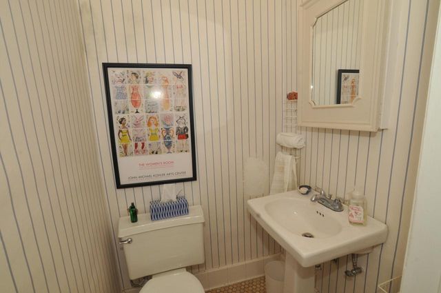 156 N 87th STREET, Wauwatosa, WI 53226