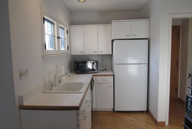 156 N 87th STREET, Wauwatosa, WI 53226