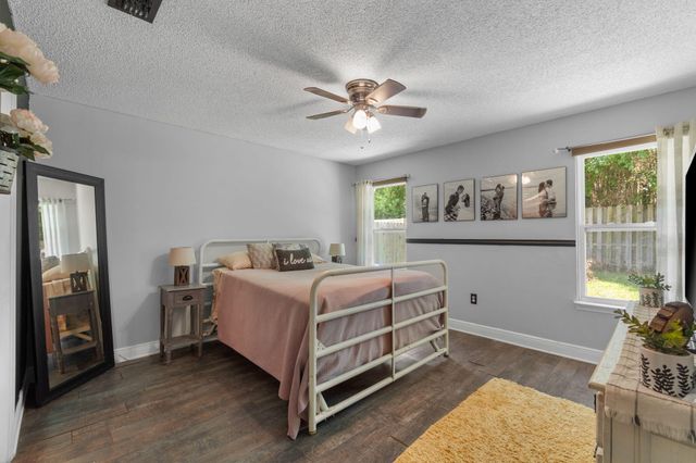 366 Brookwood Boulevard, Mary Esther, FL 32569