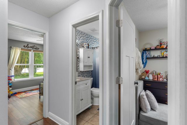 366 Brookwood Boulevard, Mary Esther, FL 32569