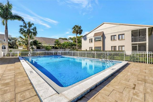 910 Vanderbilt Beach RD # 325W, Naples, FL 34108