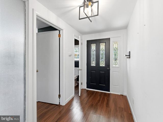 411 CHAPEL AVE E, Cherry Hill, NJ 08034