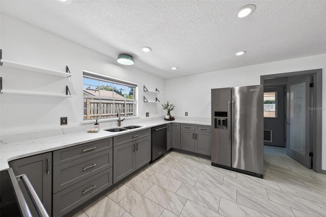 8877 BUTTERNUT BOULEVARD, Orlando, FL 32817