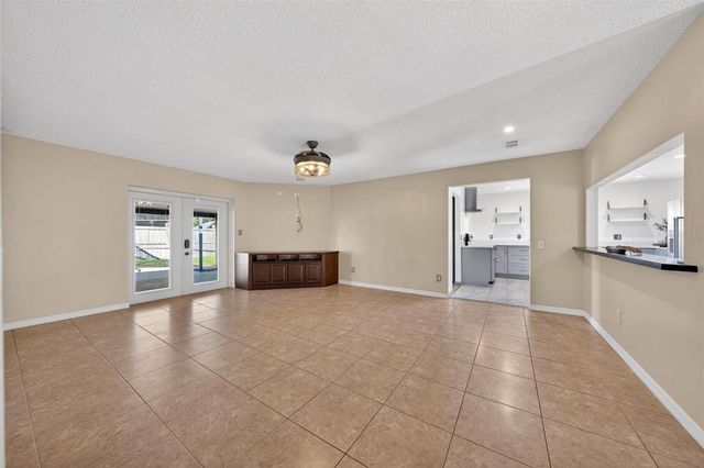 8877 BUTTERNUT BOULEVARD, Orlando, FL 32817