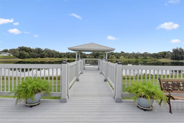 304 LAKE SUZANNE DRIVE, Lake Wales, FL 33859