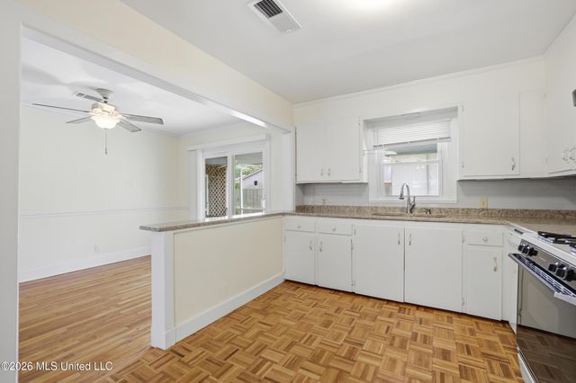 1001 Wanda Place, Gulfport, MS 39501