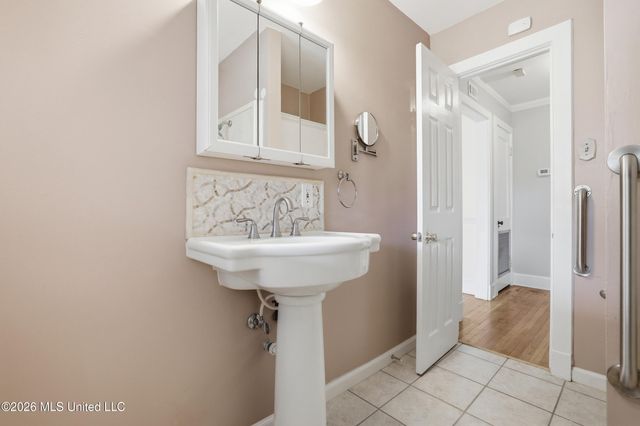 1001 Wanda Place, Gulfport, MS 39501